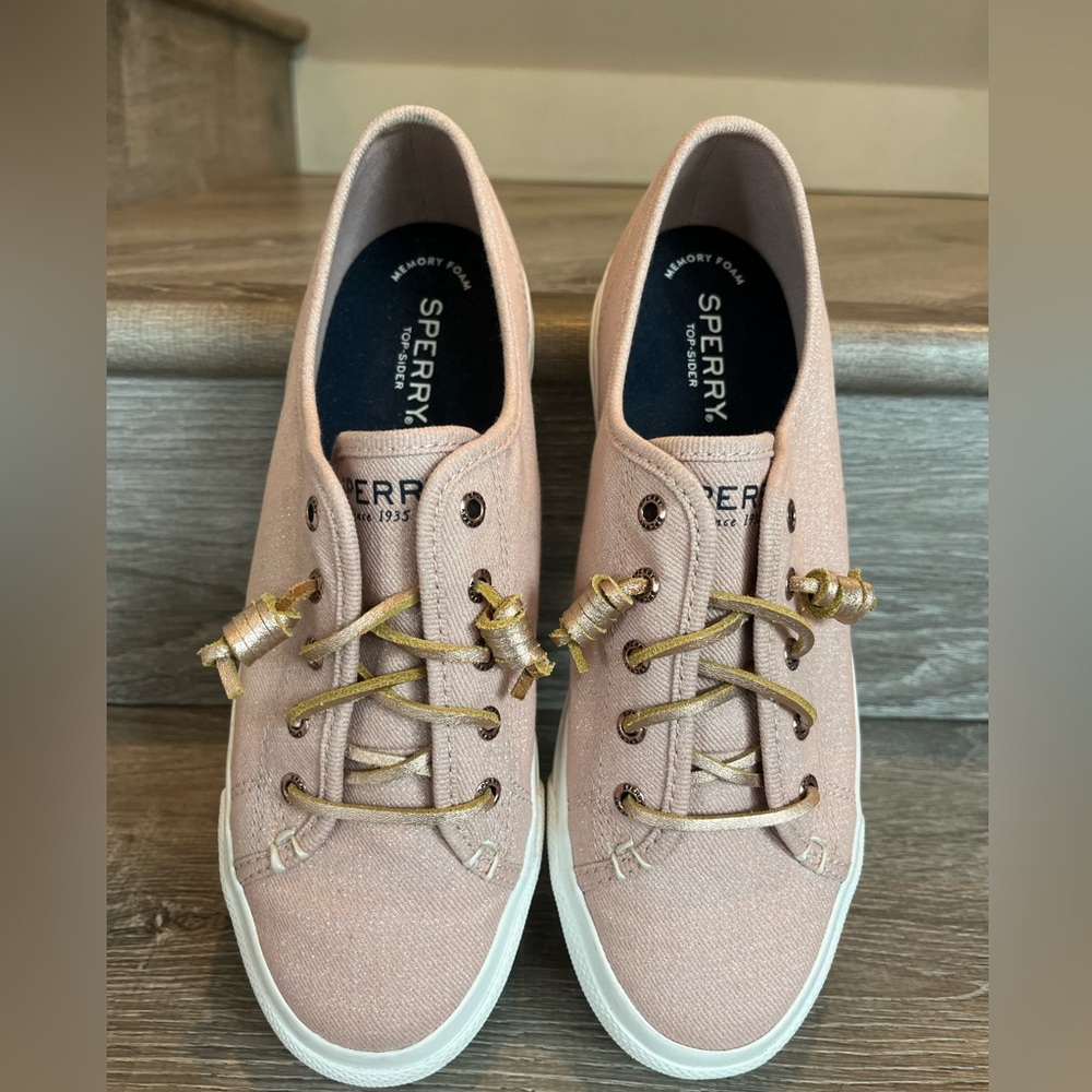 Sperry Women's Blush Canvas Sneakers